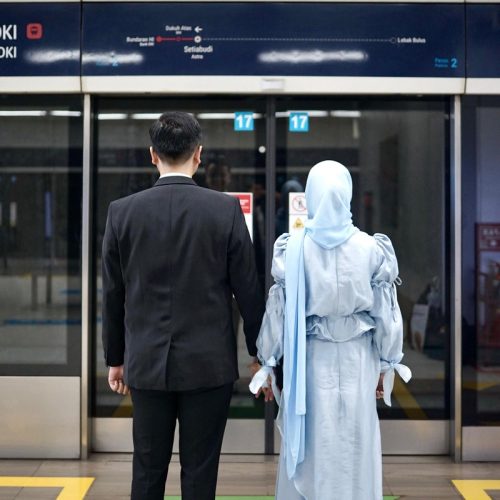 8de9cd03-62a5-4c26-b8d6-51570c29b247-efpFmR